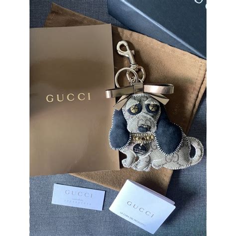 พวงกุญแจ gucci แท้ ราคา